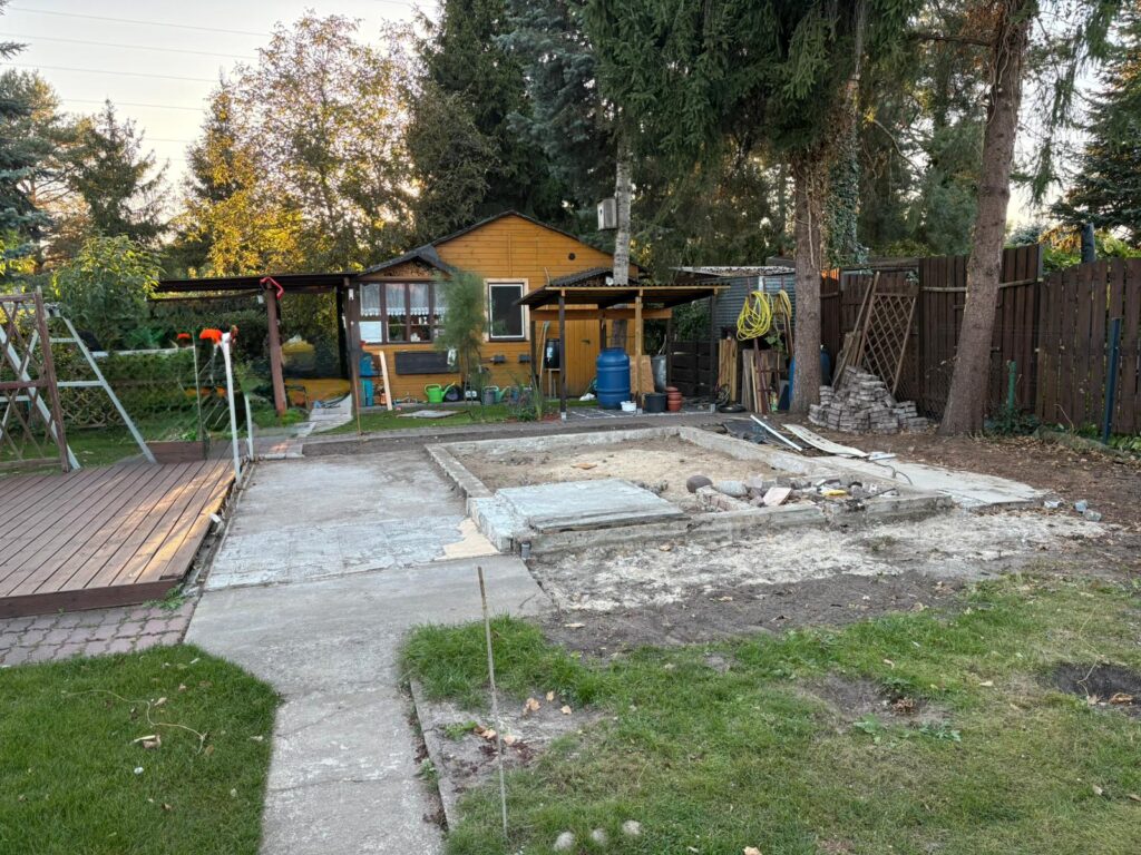 (Po) Rozbiórka domku - Opróżniamy Lublin